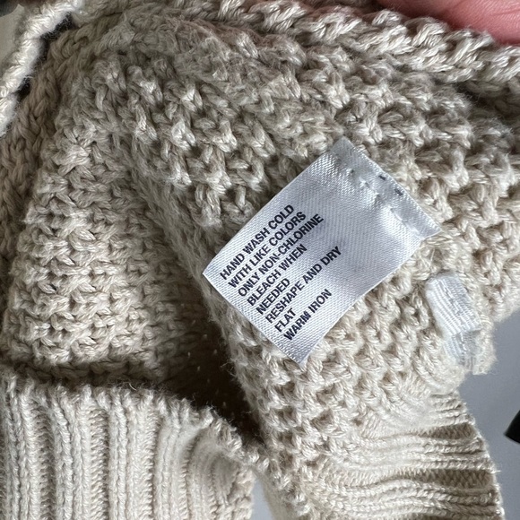 GAP Cotton Short Sleeve Knit  Beige Cardigan Sweater Womens Small - Picture 6 of 7